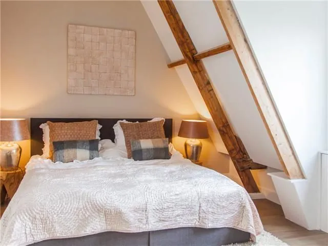 Four bedroom furnished apartments Amsterdam